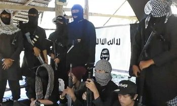 ISIS Branch in Philippines Threaten to Behead Foreign Captive in New VIDEO