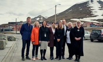 From left: Magne Furuholmen, Anne Kristine Dolven, Deputy Governor of Svalbard Berit Sagfossen, Katya García-Antón Jerme, Minister of Culture Linda Hofstad Helleland, Jérémie Michael McGowan, Kristin Furu Grøtting and Thora Hultgren. Credit: Herman Dreyer