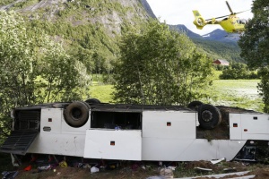 Bus with Ukrainians falls into ravine in Norway, leaving one dead