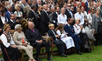 Norwegian King and Queen end jubilee tour with public viewing of King No in Jubilee Park