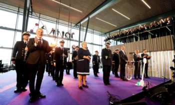Norwegian PM opens terminal at Bergen Airport